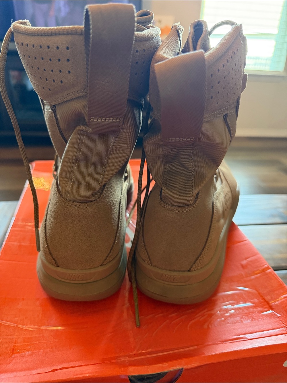 Nike SFB Field 28” Leather. Sz. 12 - Picture 4 of 5